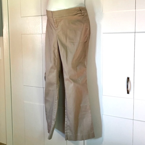 Old Navy Maternity pant - Picture 1 of 10